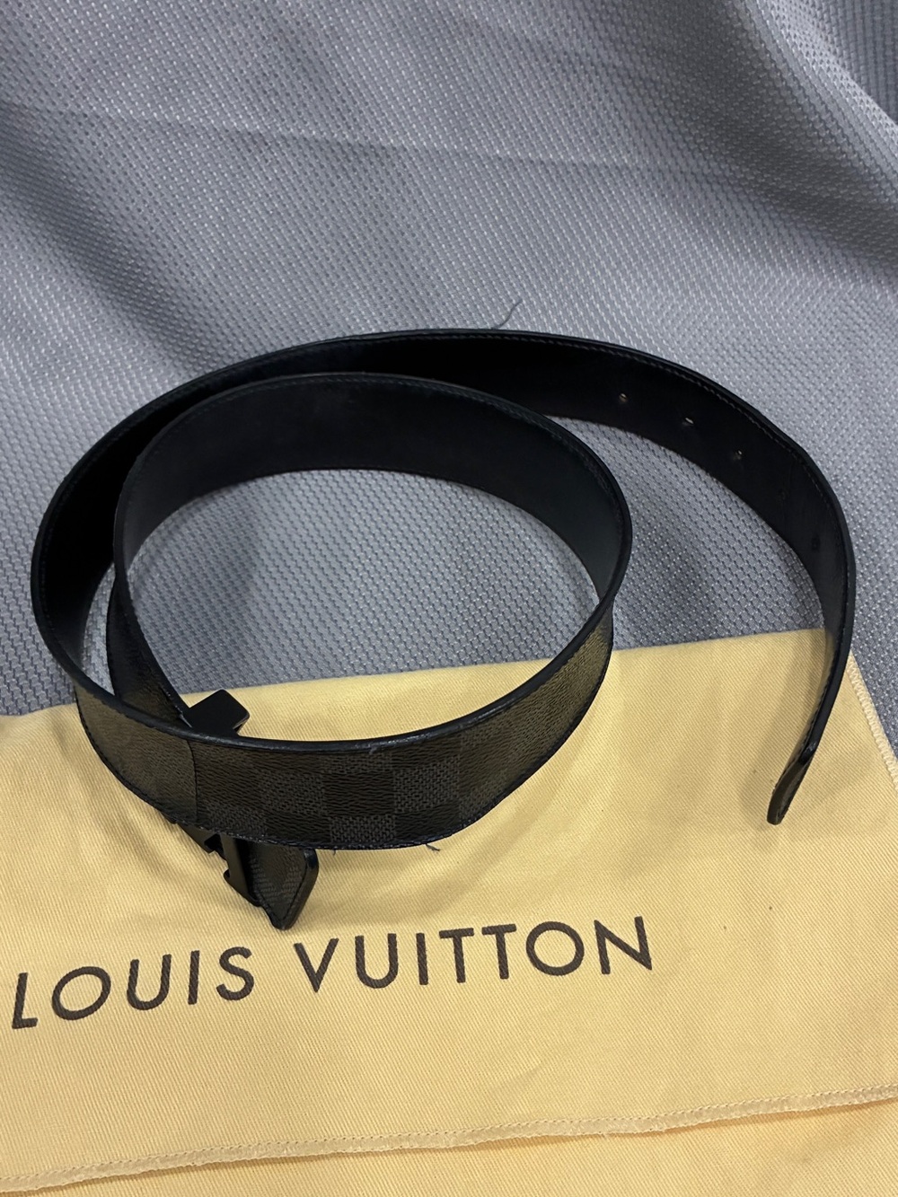 Louis Vuitton Damier Graphite LV Initiales Belt Size 38 Black Gray preowned - Picture 12 of 16